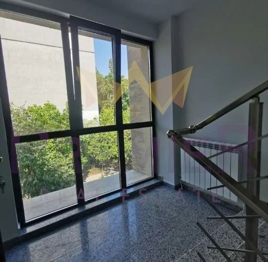 Двустаен апартамент в кв. Стрелбище -  - снимка 8 - Имоти Премиер