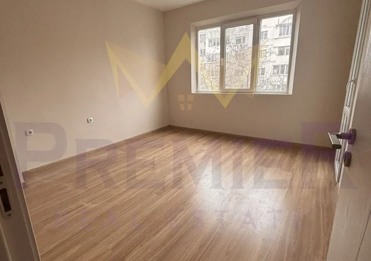 Двустаен апартамент в кв Владислав Варненчик 2 -  - снимка 2 - Имоти Премиер