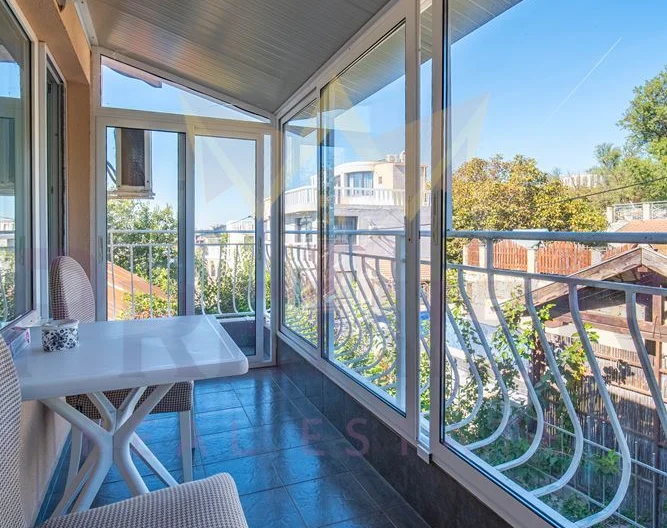 Двустаен апартамент в кв.Бриз -  - снимка 19 - Имоти Премиер