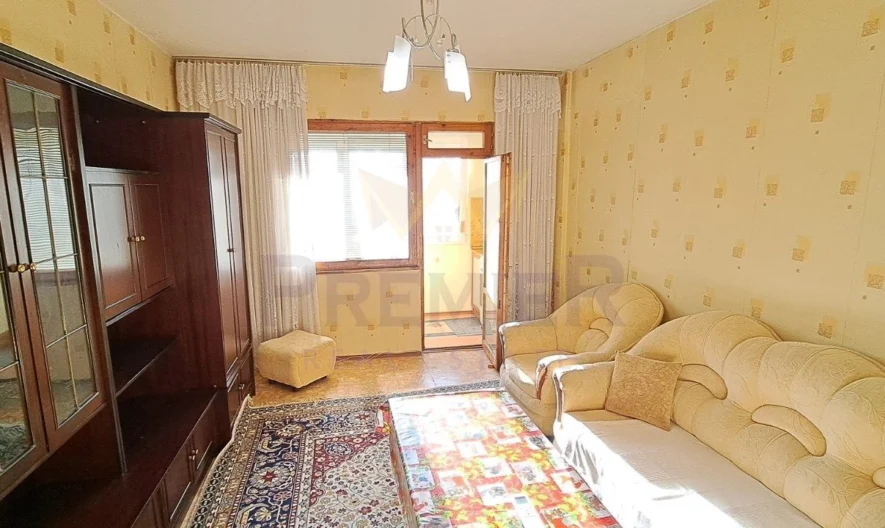 Двустаен апартамент в кв.Христо Смирненски -  - снимка 1 - Имоти Премиер