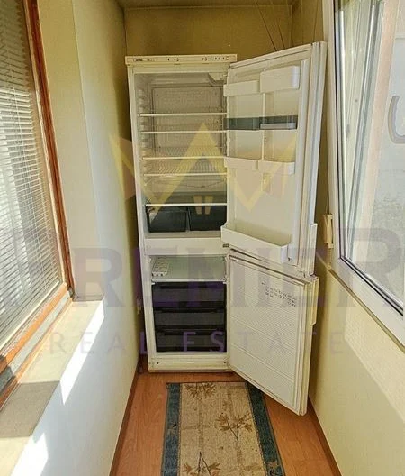 Двустаен апартамент в кв.Христо Смирненски -  - снимка 6 - Имоти Премиер