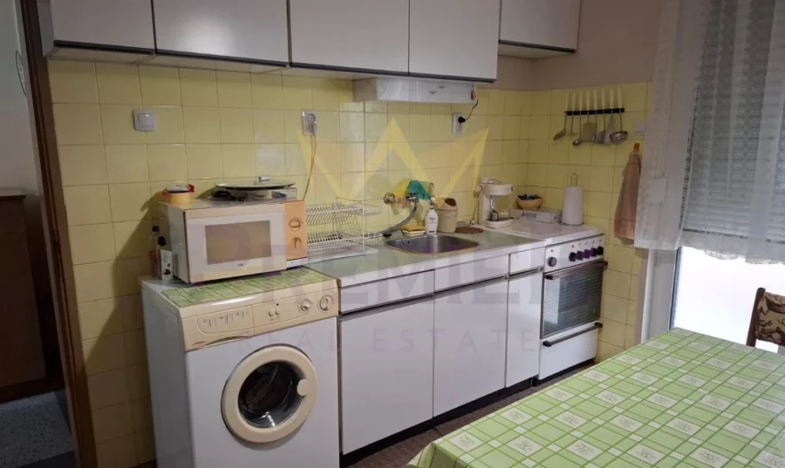 Двустаен апартамент в кв.Мараша - - снимка 3 - Имоти Премиер