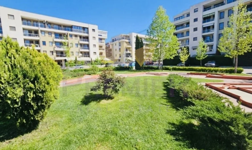 Двустаен апартамент в кв.Отдих и култура -  - снимка 12 - Имоти Премиер