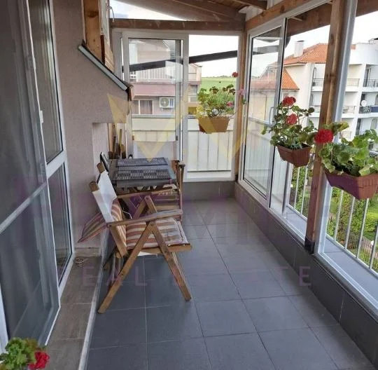 Двустаен апартамент в кв.Сарафово с гараж - - снимка 8 - Имоти Премиер