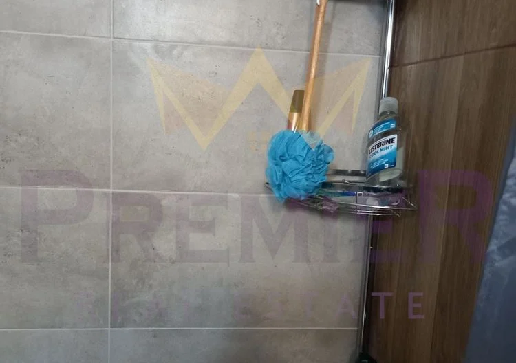 Двустаен апартамент в м-ст Траката -  - снимка 10 - Имоти Премиер