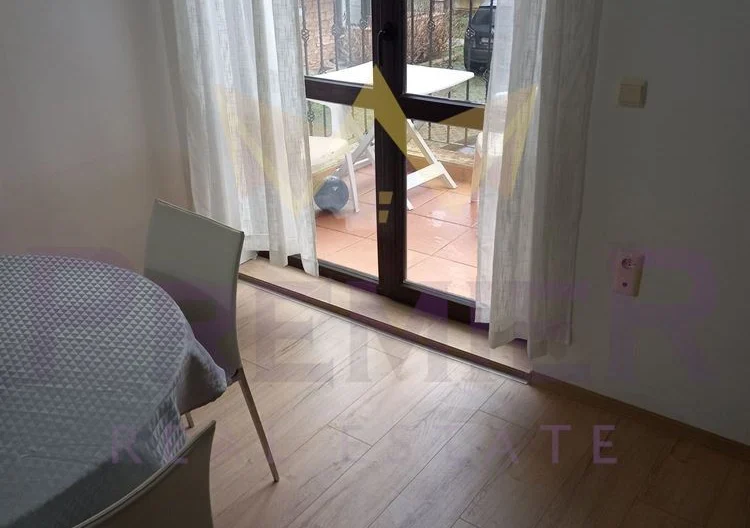 Двустаен апартамент в м-ст Траката -  - снимка 5 - Имоти Премиер