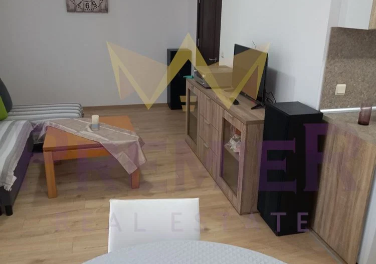 Двустаен апартамент в м-ст Траката -  - снимка 8 - Имоти Премиер