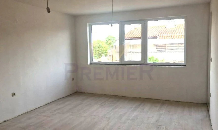 Двустаен апартамент в нова сграда в кв. Христо Ботев -  - снимка 1 - Имоти Премиер