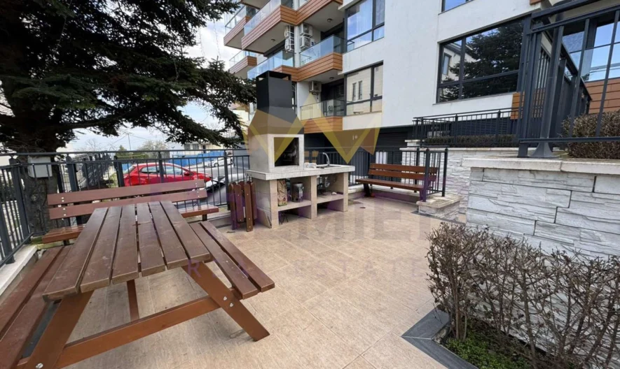 Двустаен апартамент в паркомясто, затворен комплекс, Галата -  - снимка 14 - Имоти Премиер