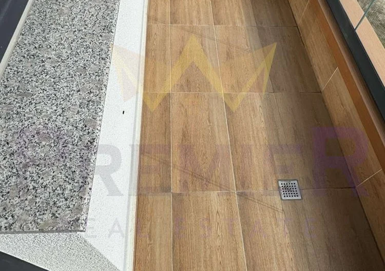 Двустаен апартамент в паркомясто, затворен комплекс, Галата -  - снимка 8 - Имоти Премиер