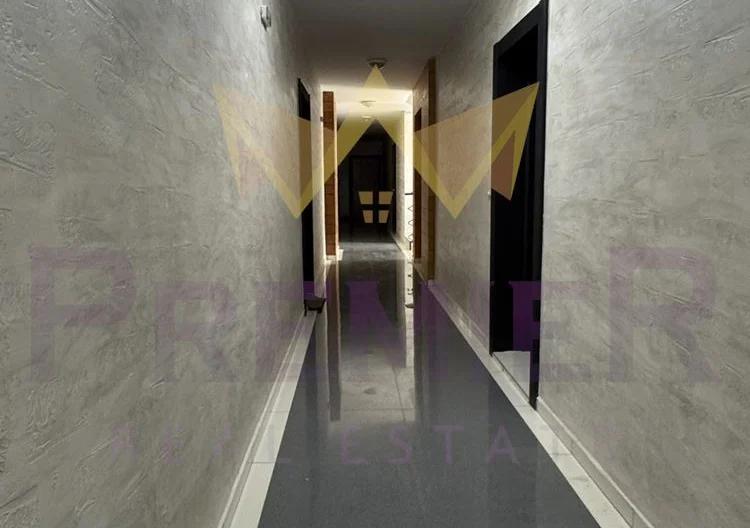 Двустаен апартамент в паркомясто, затворен комплекс, Галата -  - снимка 9 - Имоти Премиер