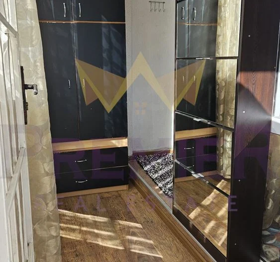 Двустаен апартамент в район Колхозен пазар - - снимка 8 - Имоти Премиер