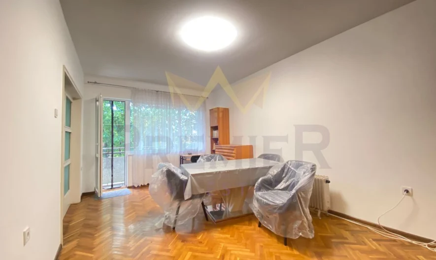 ДВУСТАЕН АПАРТАМЕНТ В СЪРЦЕТО НА гр. ВАРНА - - снимка 2 - Имоти Премиер