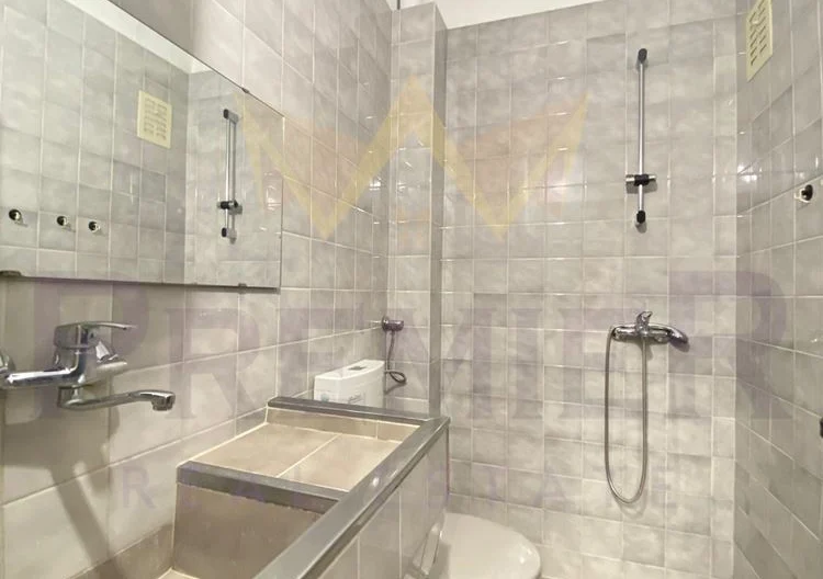 ДВУСТАЕН АПАРТАМЕНТ В СЪРЦЕТО НА гр. ВАРНА - - снимка 8 - Имоти Премиер