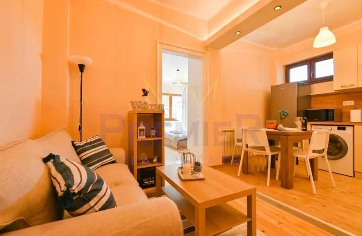 Двустаен апартамент в Център -  - снимка 2 - Имоти Премиер