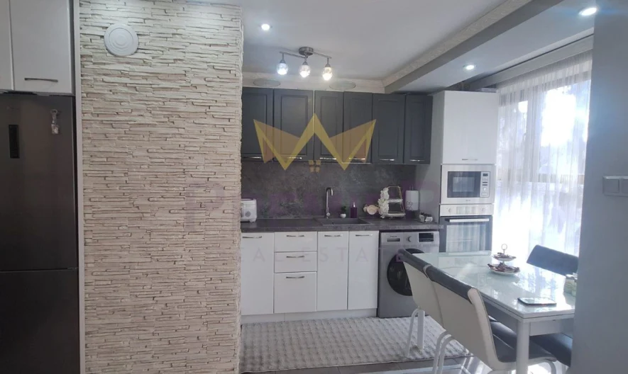 Двустаен апартамент в центъра на град Провадия -  - снимка 1 - Имоти Премиер