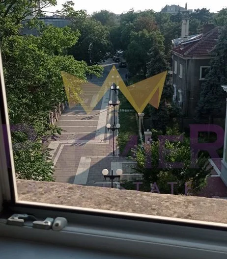 Двустаен апартамент в централната част на гр.Русе -  - снимка 9 - Имоти Премиер