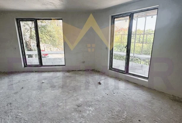 Агенция за недвижими имоти - Имоти Премиер - имот - 1069660, Цена: 182500 EUR