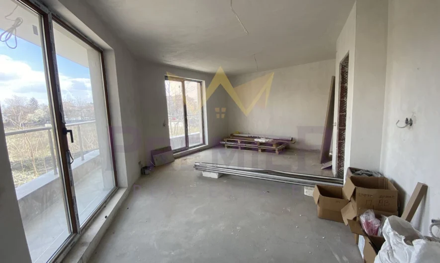 Двустаен апартамент в ж.к. Банишора -  - снимка 1 - Имоти Премиер