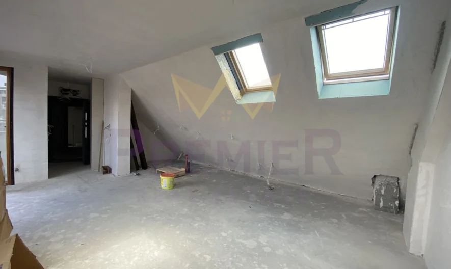 Двустаен апартамент в ж.к. Банишора -  - снимка 11 - Имоти Премиер