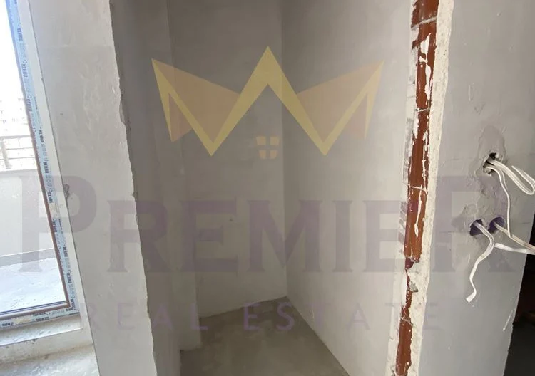 Двустаен апартамент в ж.к. Банишора -  - снимка 15 - Имоти Премиер