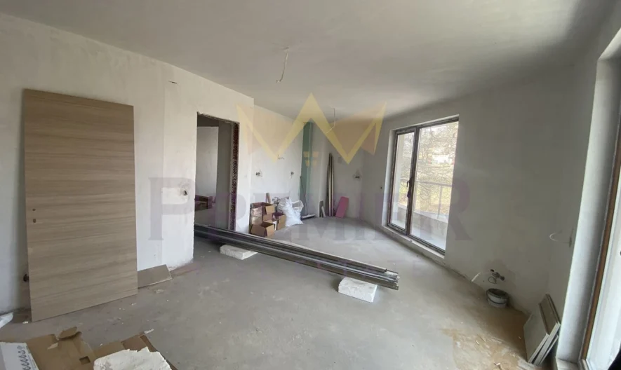 Двустаен апартамент в ж.к. Банишора -  - снимка 3 - Имоти Премиер