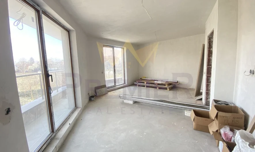 Двустаен апартамент в ж.к. Банишора -  - снимка 4 - Имоти Премиер