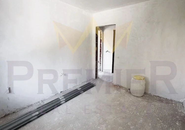 Двустаен апартамент в ж.к. Банишора -  - снимка 5 - Имоти Премиер