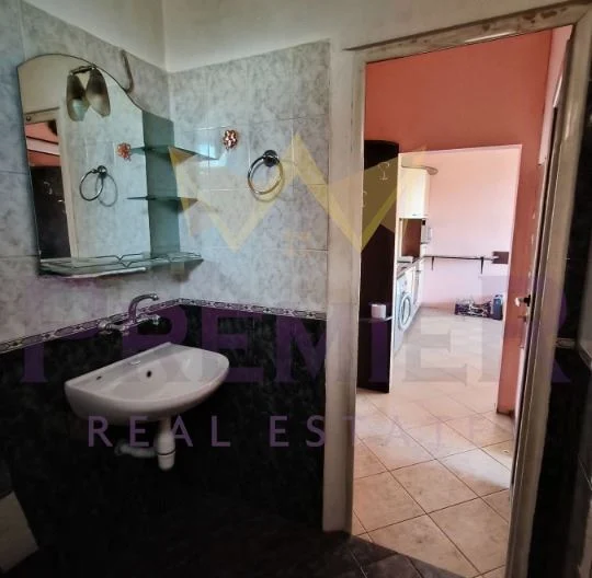 Двустаен апартамент в ж.к. Надежда 3 - - снимка 6 - Имоти Премиер