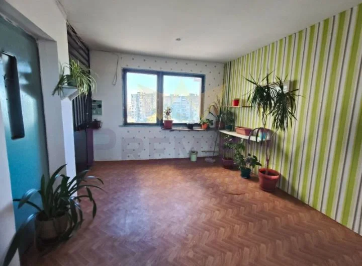 Двустаен апартамент в ж.к. Надежда 3 - - снимка 9 - Имоти Премиер