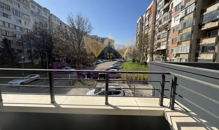 Двустаен апартамент в ж.к. Разсадника -  - снимка 7 - Имоти Премиер