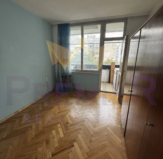 Двустаен апартамент в ж.к. Света Троица -  - снимка 3 - Имоти Премиер