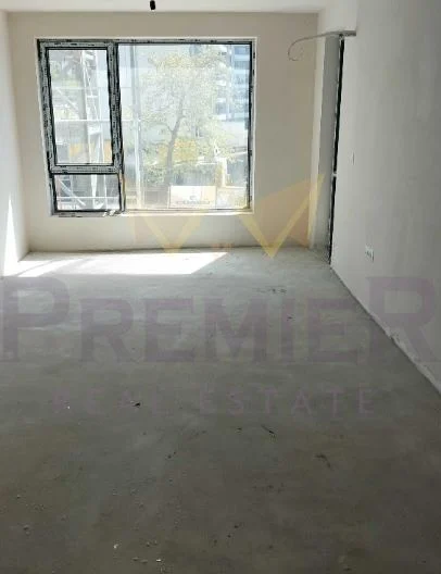 Двустаен апартамент в ж.к. „Възраждане 2 Варна -  - снимка 4 - Имоти Премиер