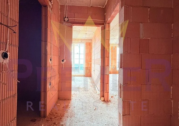 Двустаен Апартамент в ж.к. Владиславово гр. Варна -  - снимка 4 - Имоти Премиер