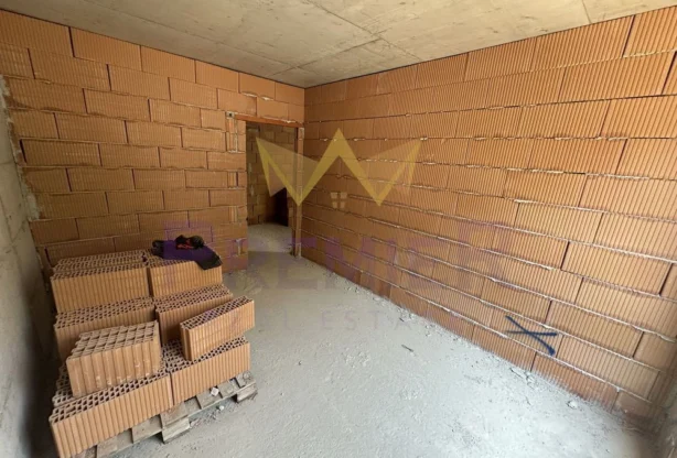 Агенция за недвижими имоти - Имоти Премиер - имот - 1038313, Цена: 118000 EUR