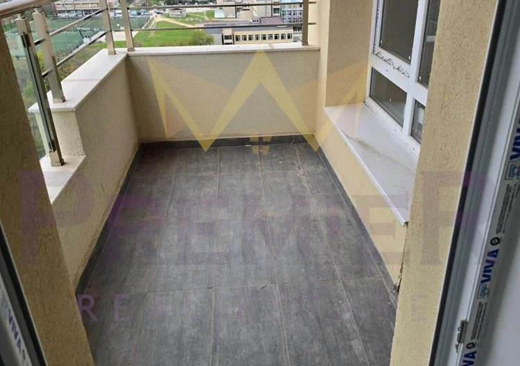 Двустаен апартамент в жк.Тракия -  - снимка 4 - Имоти Премиер