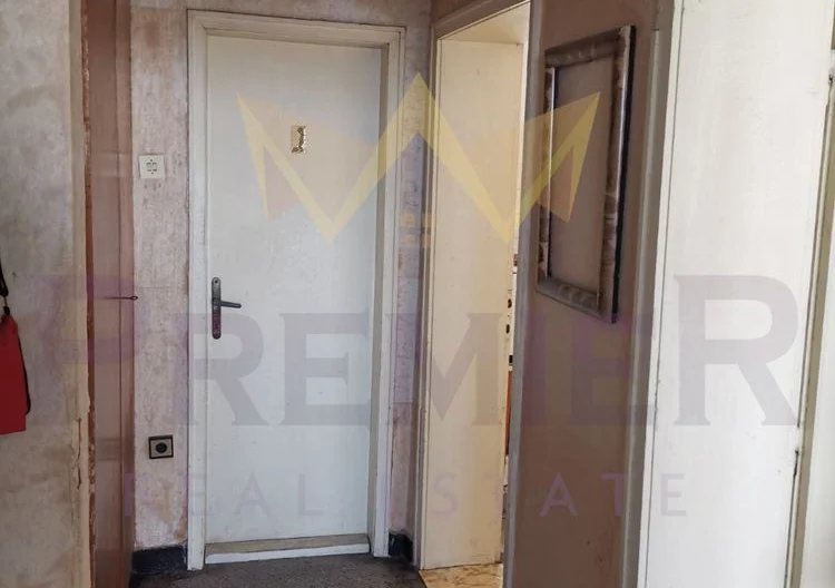 Двустаен апартамент за ремонт в центъра на Балчик – на метри от морето -  - снимка 4 - Имоти Премиер