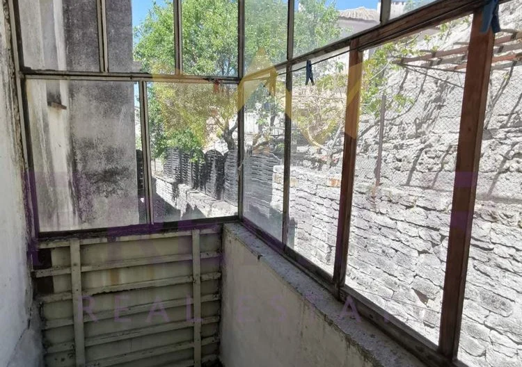 Двустаен апартамент за ремонт в центъра на Балчик – на метри от морето -  - снимка 6 - Имоти Премиер