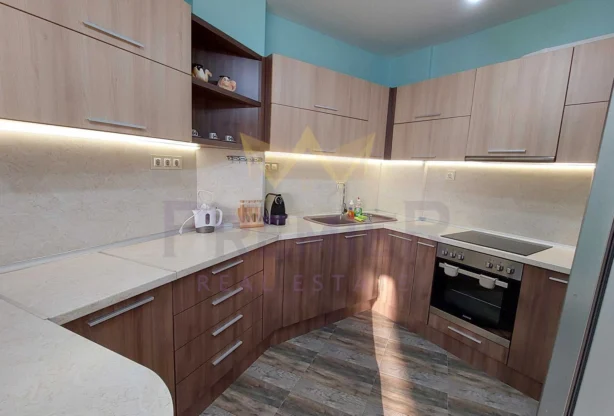 Агенция за недвижими имоти - Имоти Премиер - имот - 1220803, Цена: 550 EUR