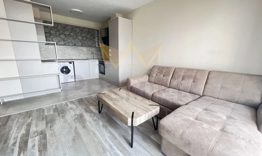 ДВУСТАЕН АПРТАМЕНТ В ЦЕНТЪРА Н АГРАД ВАРНА -  - снимка 1 - Имоти Премиер