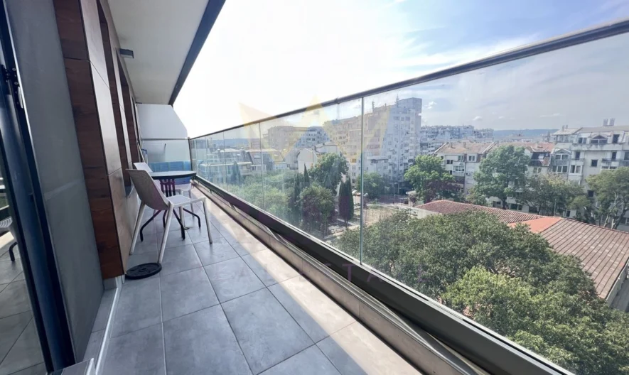 ДВУСТАЕН АПРТАМЕНТ В ЦЕНТЪРА Н АГРАД ВАРНА -  - снимка 13 - Имоти Премиер