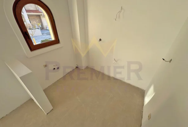 Агенция за недвижими имоти - Имоти Премиер - имот - 1040574, Цена: 79999 EUR