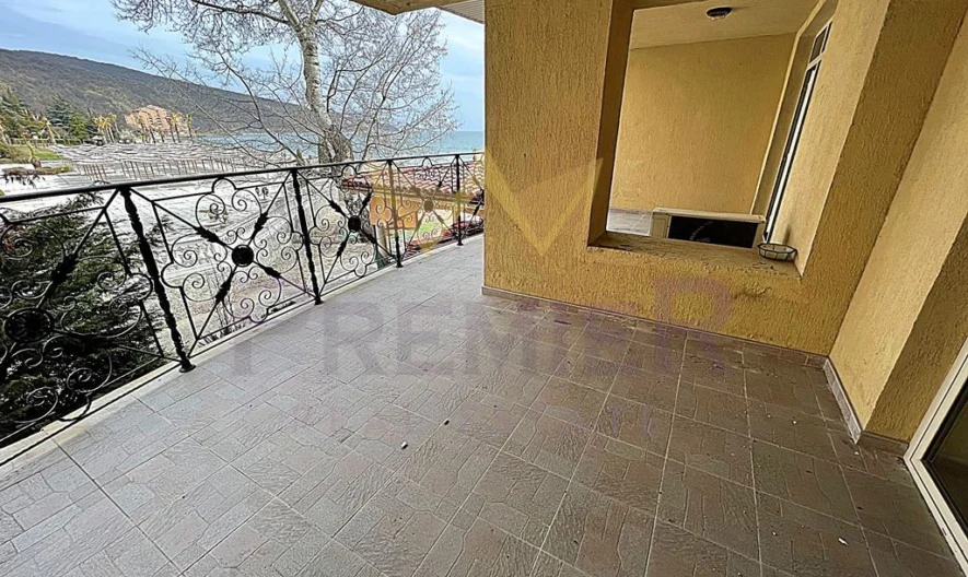 ДВУСТАЕН ИМОТ К.К. ЕЛЕНИТЕ 1ВА ЛИНИЯ МОРЕ - - снимка 21 - Имоти Премиер