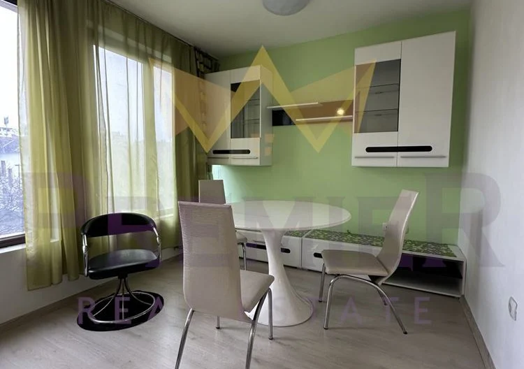 ДВУСТАЕН КОЛХОЗЕН ПАЗАР -  - снимка 3 - Имоти Премиер