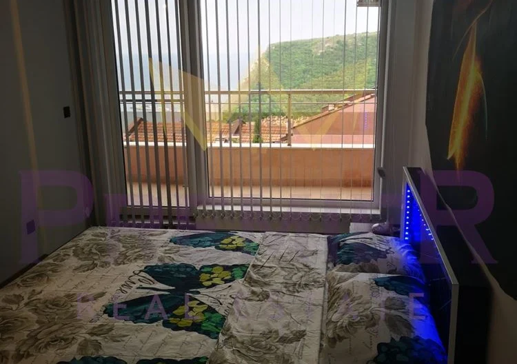 Двустаен луксозно обзаведен апартамент със страхотна панорама -  - снимка 14 - Имоти Премиер