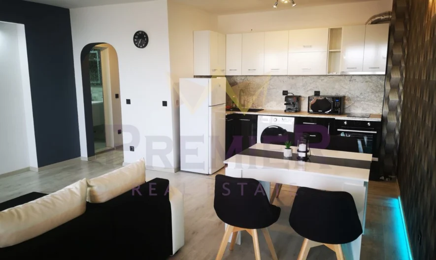 Двустаен луксозно обзаведен апартамент със страхотна панорама -  - снимка 2 - Имоти Премиер