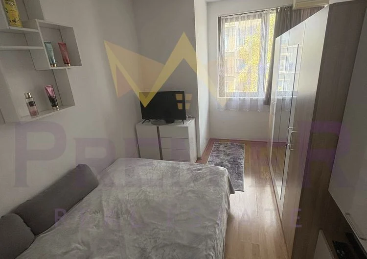 Двустаен обзаведен апартамент, Колхозен Пазар -  - снимка 5 - Имоти Премиер