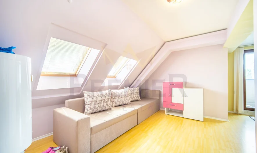 Двустаен обзаведен апартамент кв. Левски -  - снимка 2 - Имоти Премиер