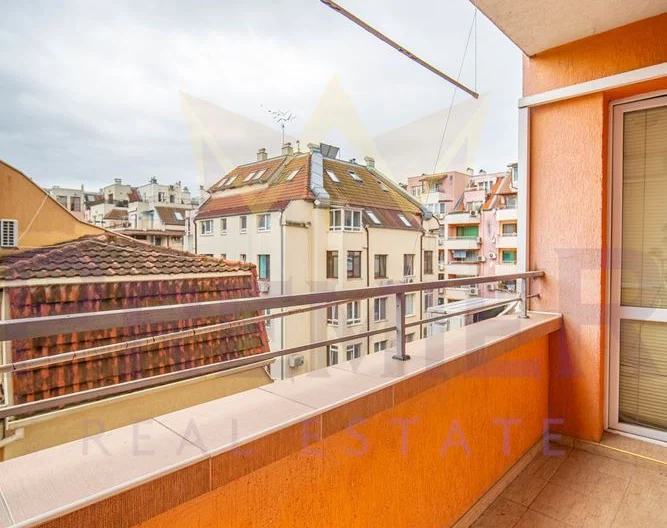 Двустаен обзаведен апартамент кв. Левски -  - снимка 8 - Имоти Премиер