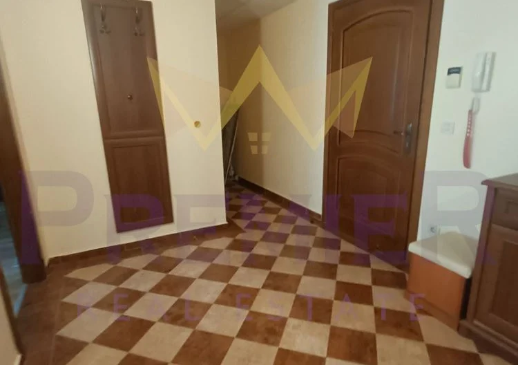 Двустаен обзаведен апартамент в к.к. Св. Св. Константин и Елена - - снимка 3 - Имоти Премиер